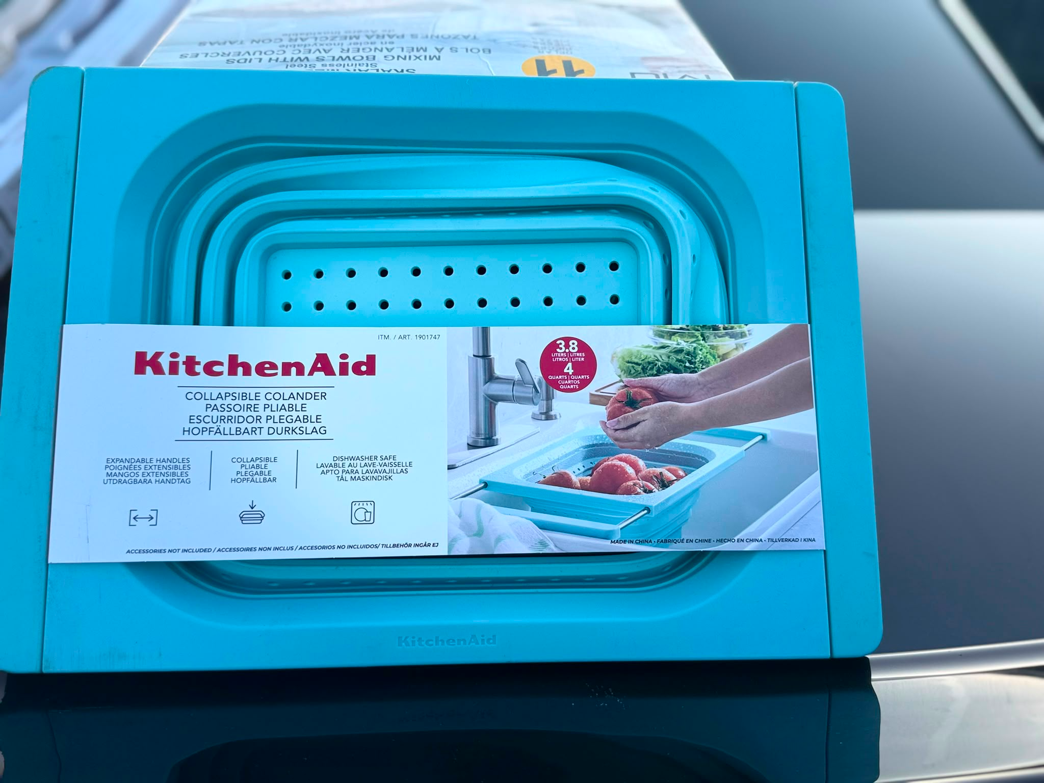 Collapsible Colander — fresh delivery across Scotland by RM Mangoes